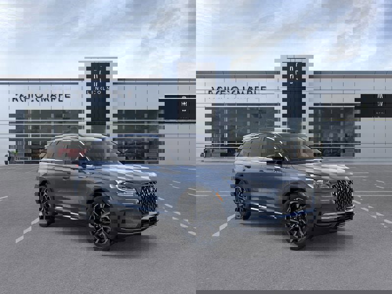 New 2026 Lincoln Corsair Reserve w/ Rear Removable Package Tray image 7