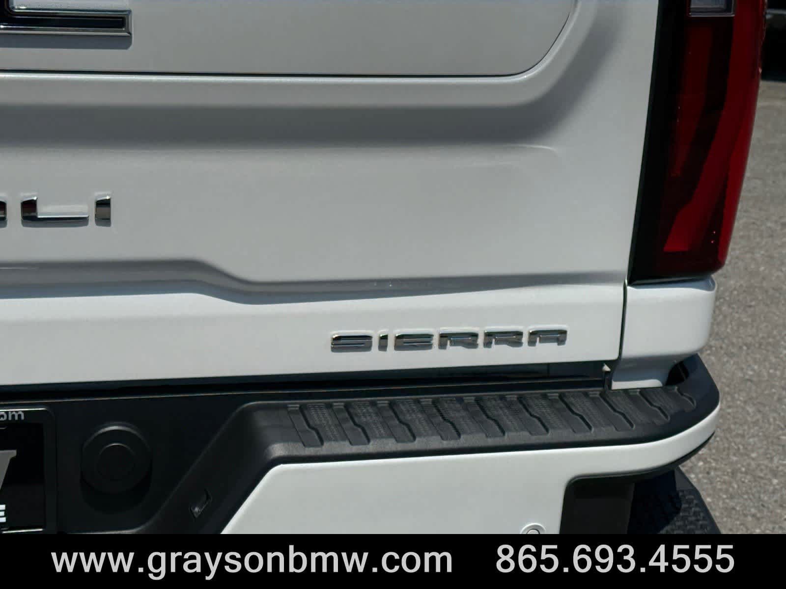 Used 2025 GMC Sierra 2500 Denali Ultimate AWD/4WD image 14