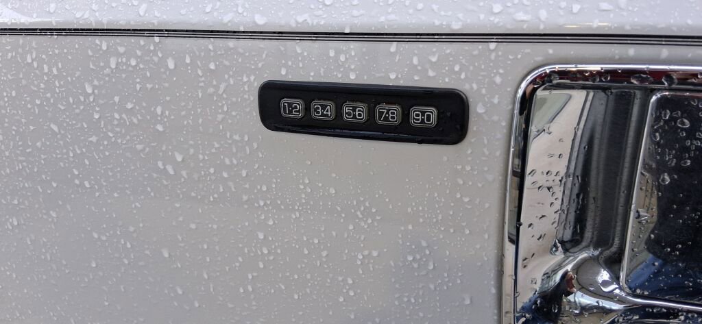 Used 2012 Ford F350 Lariat w/ Chrome Pkg image 21