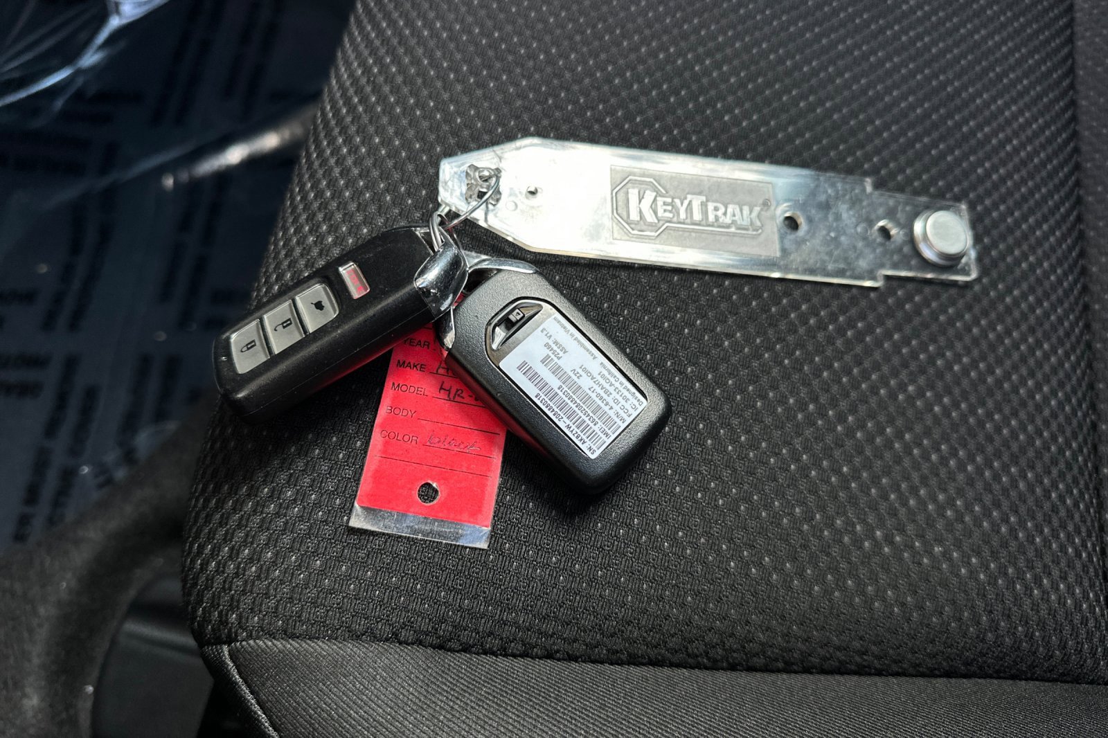 Used 2018 Honda HR-V EX image 11