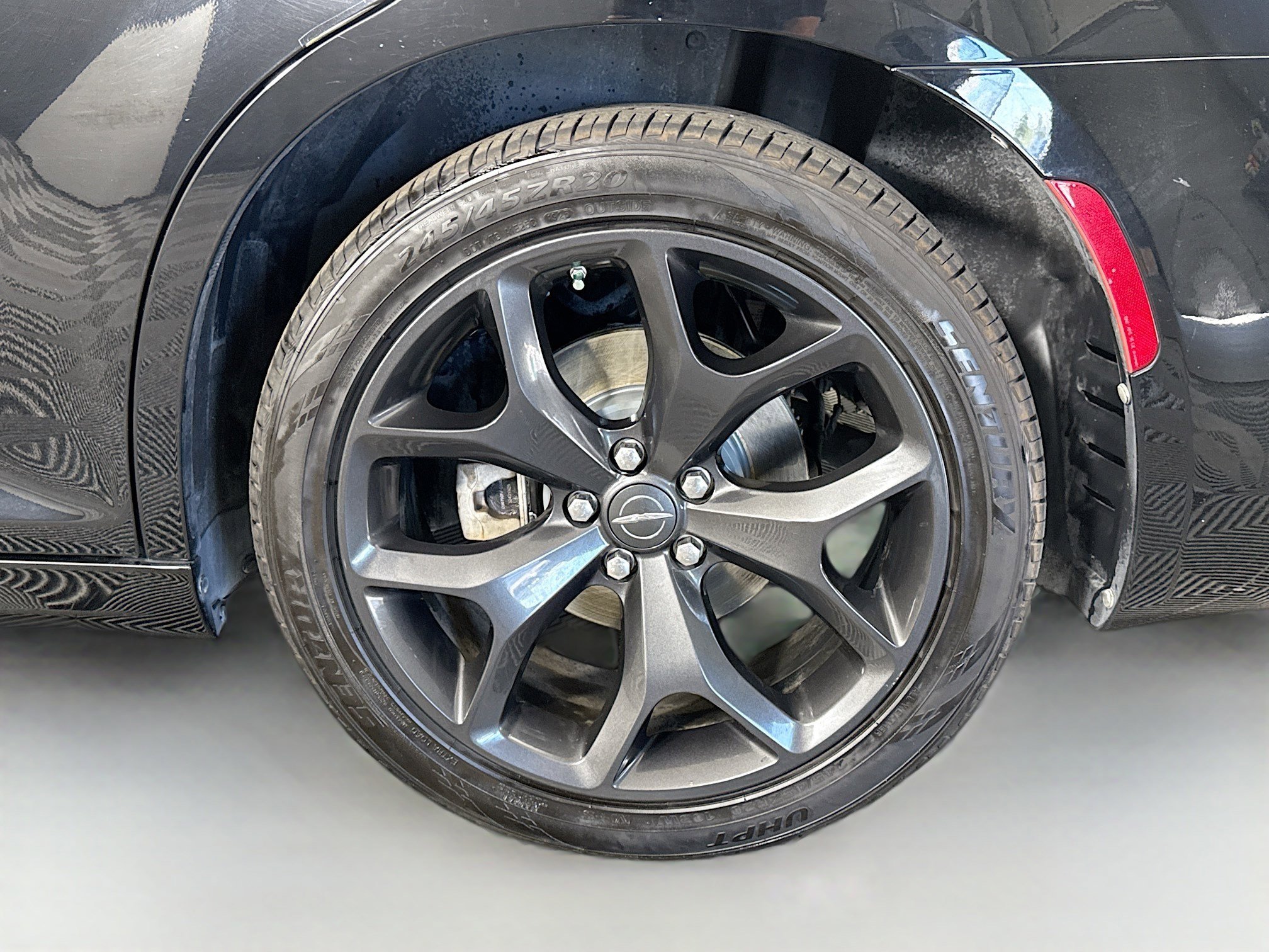 Used 2022 Chrysler 300 S w/ Comfort Group RWD image 37