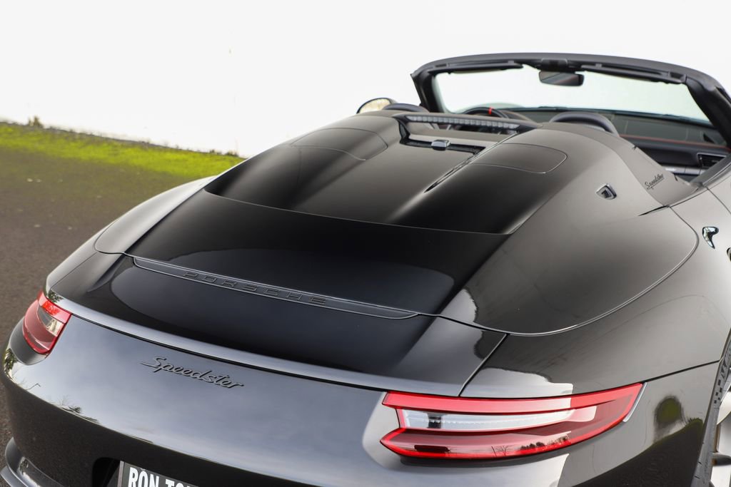 Used 2019 Porsche 911 Speedster image 76