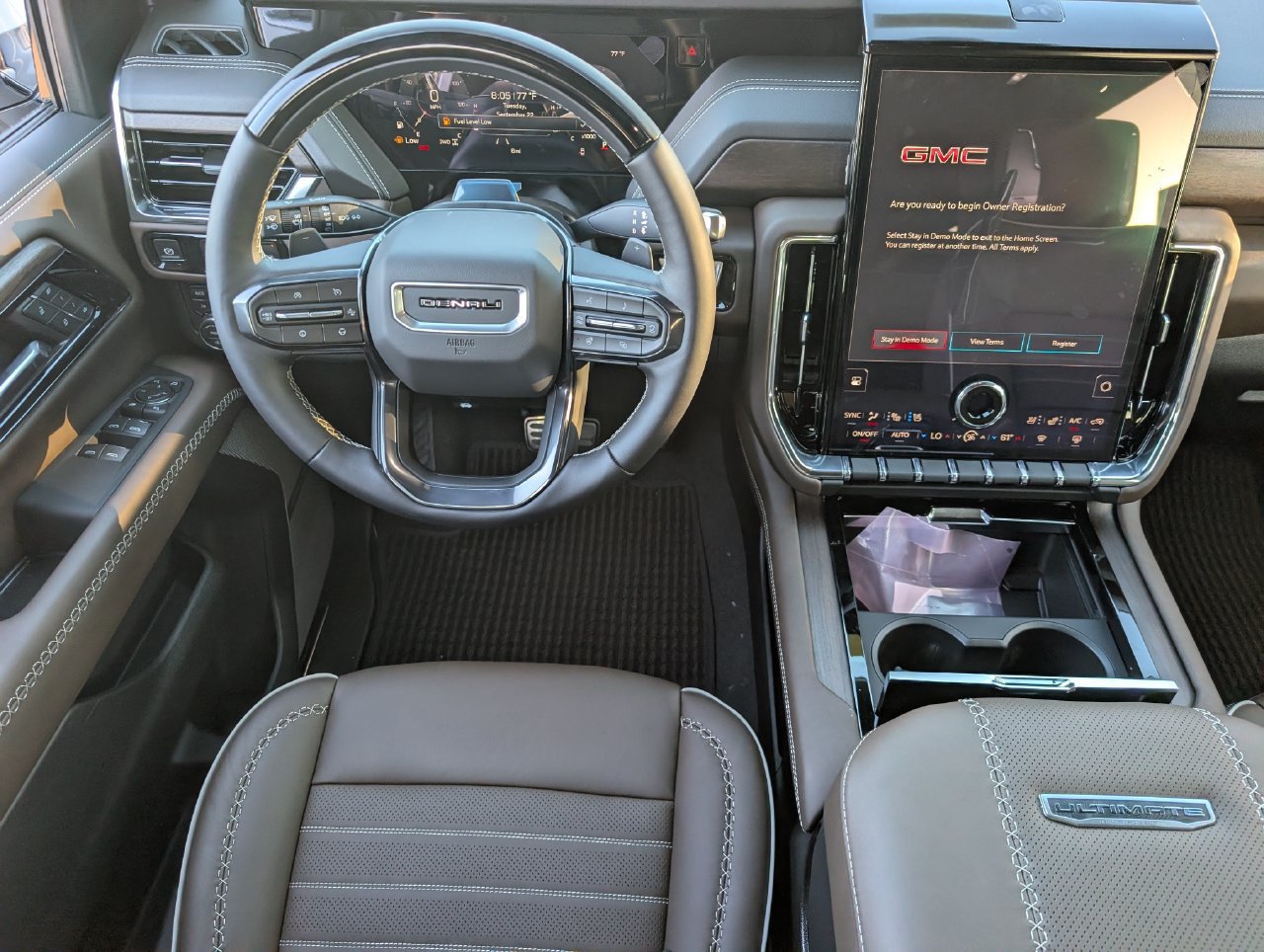 New 2027 GMC Yukon XL Denali Ultimate AWD/4WD image 9