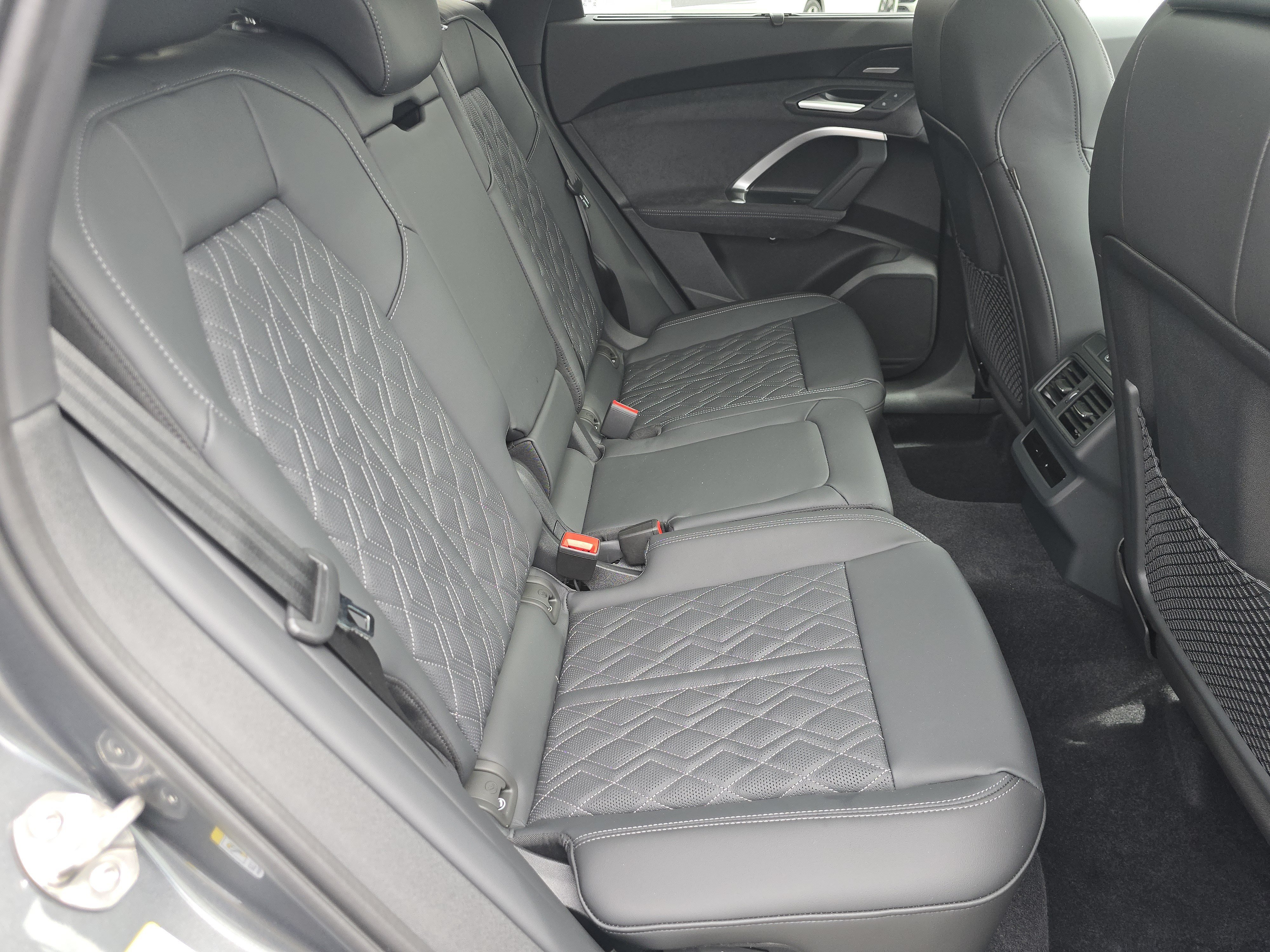 New 2026 Audi SQ5 Premium Plus AWD/4WD image 18