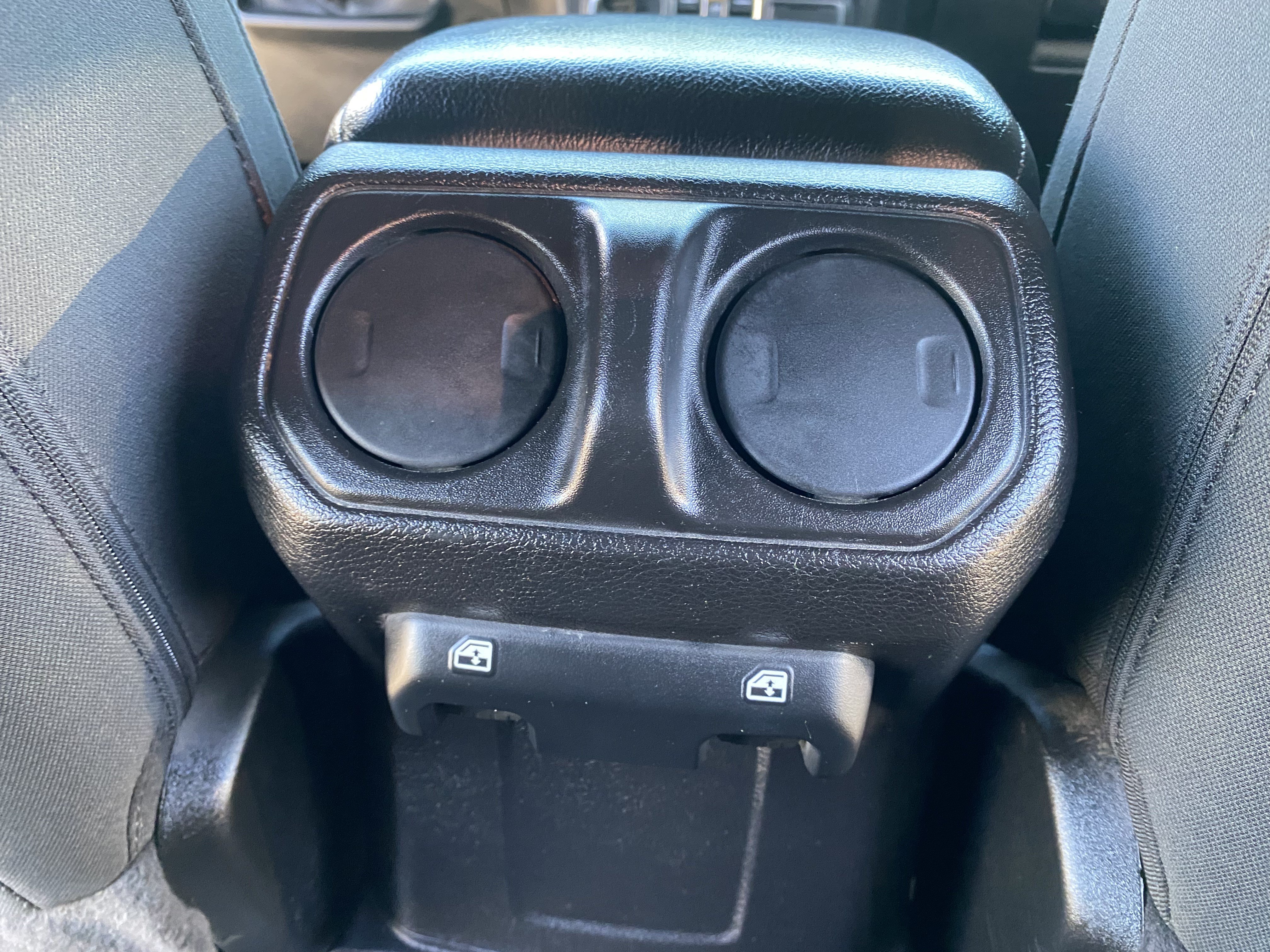 Used 2021 Jeep Gladiator Sport AWD/4WD image 24