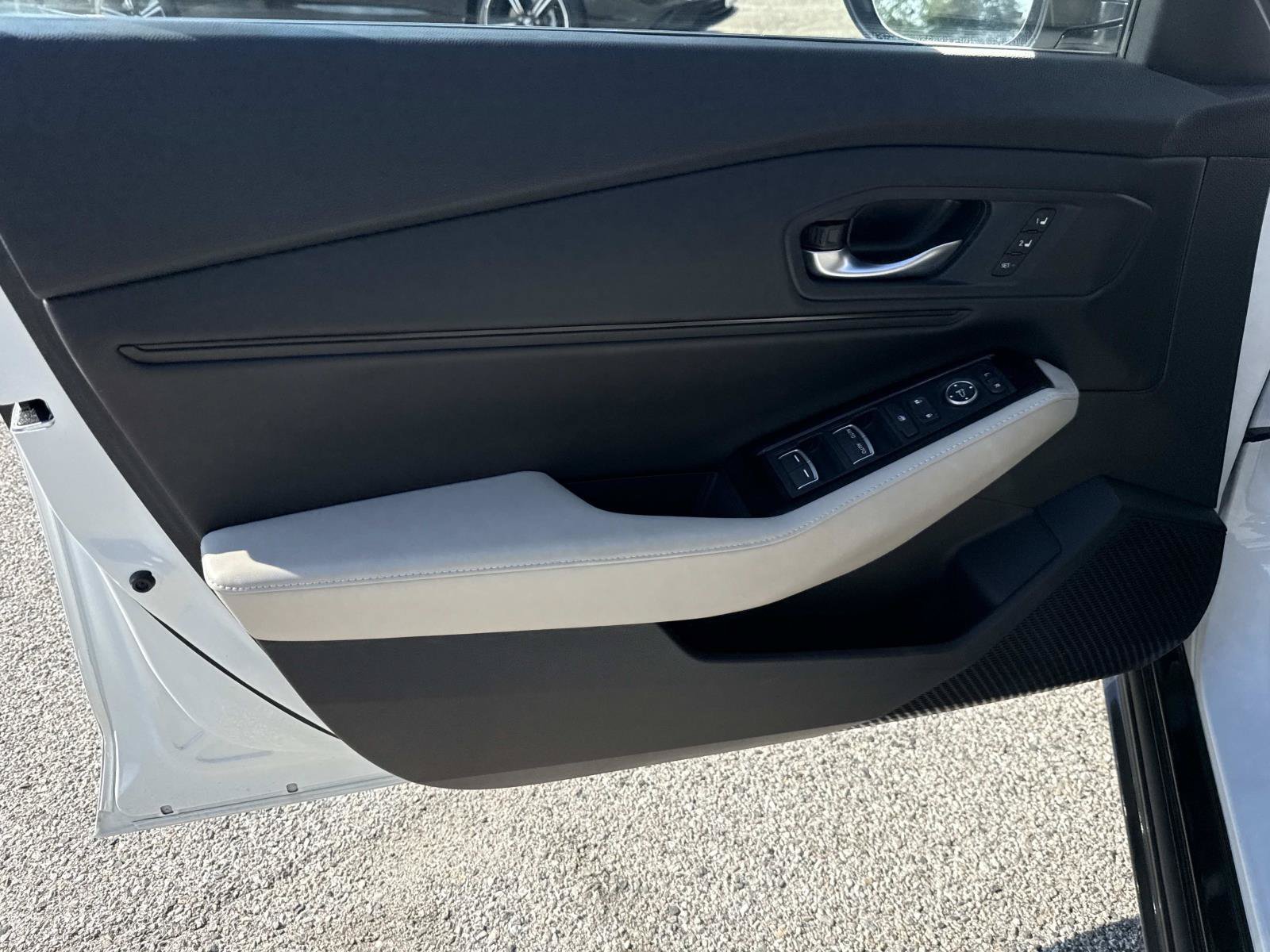 Certified 2024 Honda Accord Touring image 17