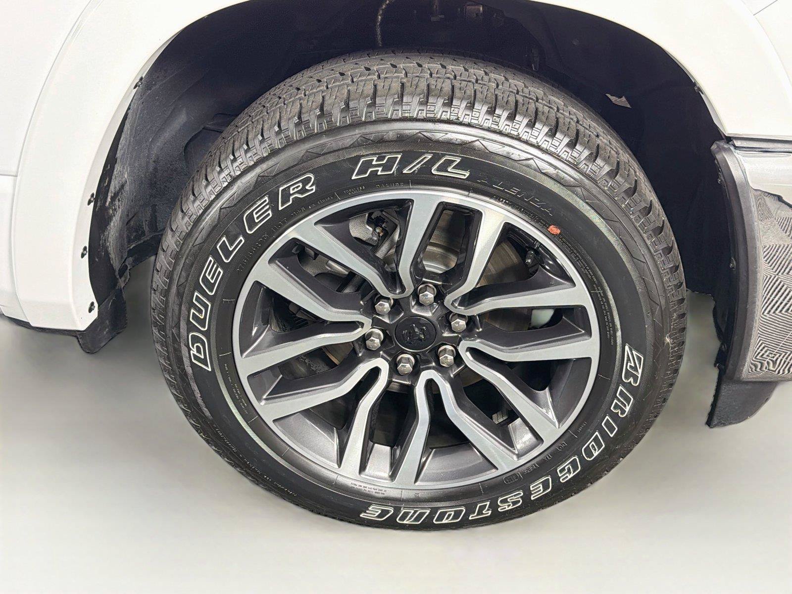 Used 2026 RAM 1500 Limited AWD/4WD image 37