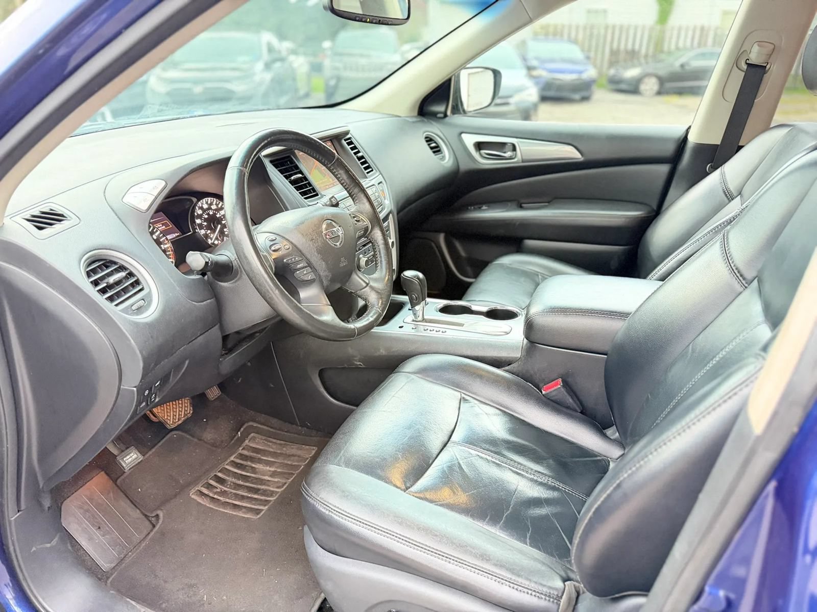 Used 2018 Nissan Pathfinder SL w/ Cargo Package FWD image 20