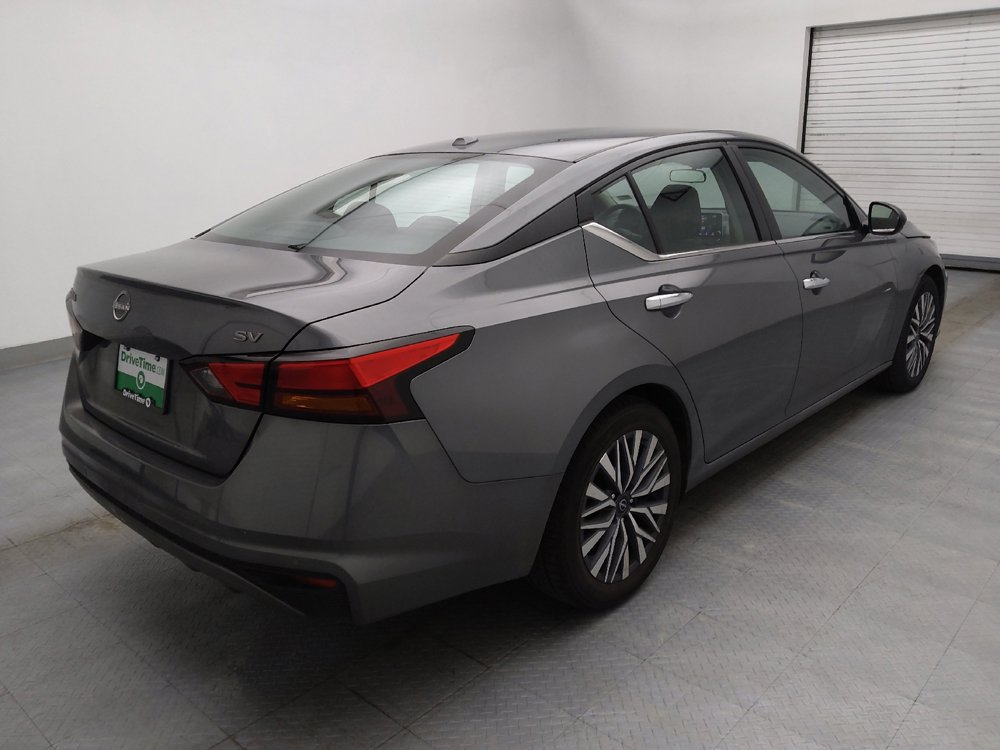 Used 2024 Nissan Altima 2.5 SV image 9