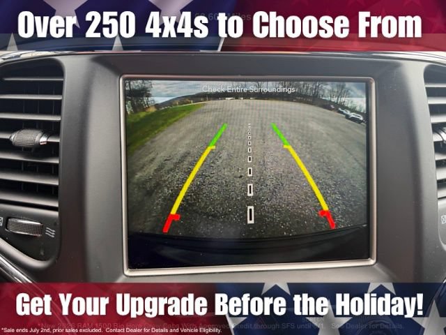 Used 2018 Jeep Grand Cherokee Laredo AWD/4WD image 25