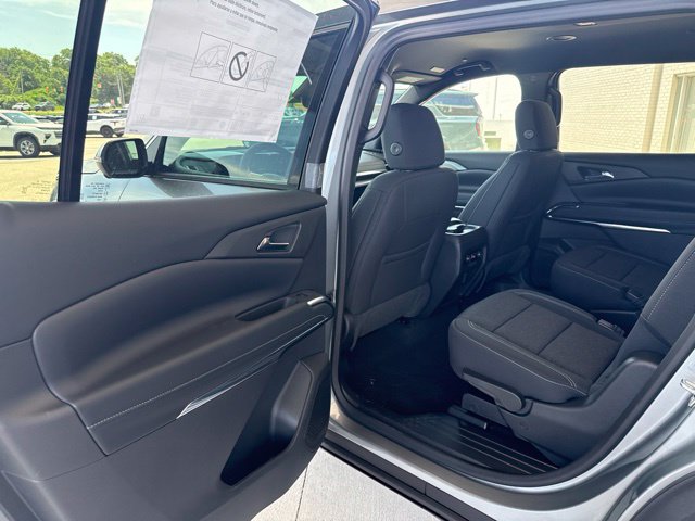 New 2026 Chevrolet Traverse LT w/ Driver Confidence Package FWD image 28