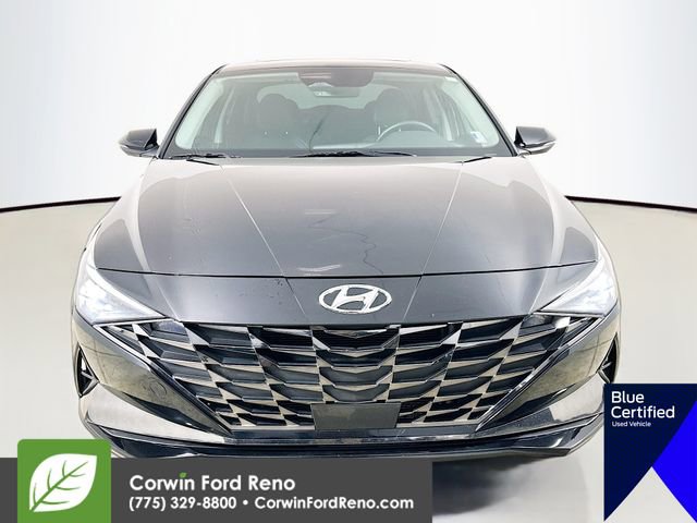 Used 2022 Hyundai Elantra Limited w/ Cargo Package video 2