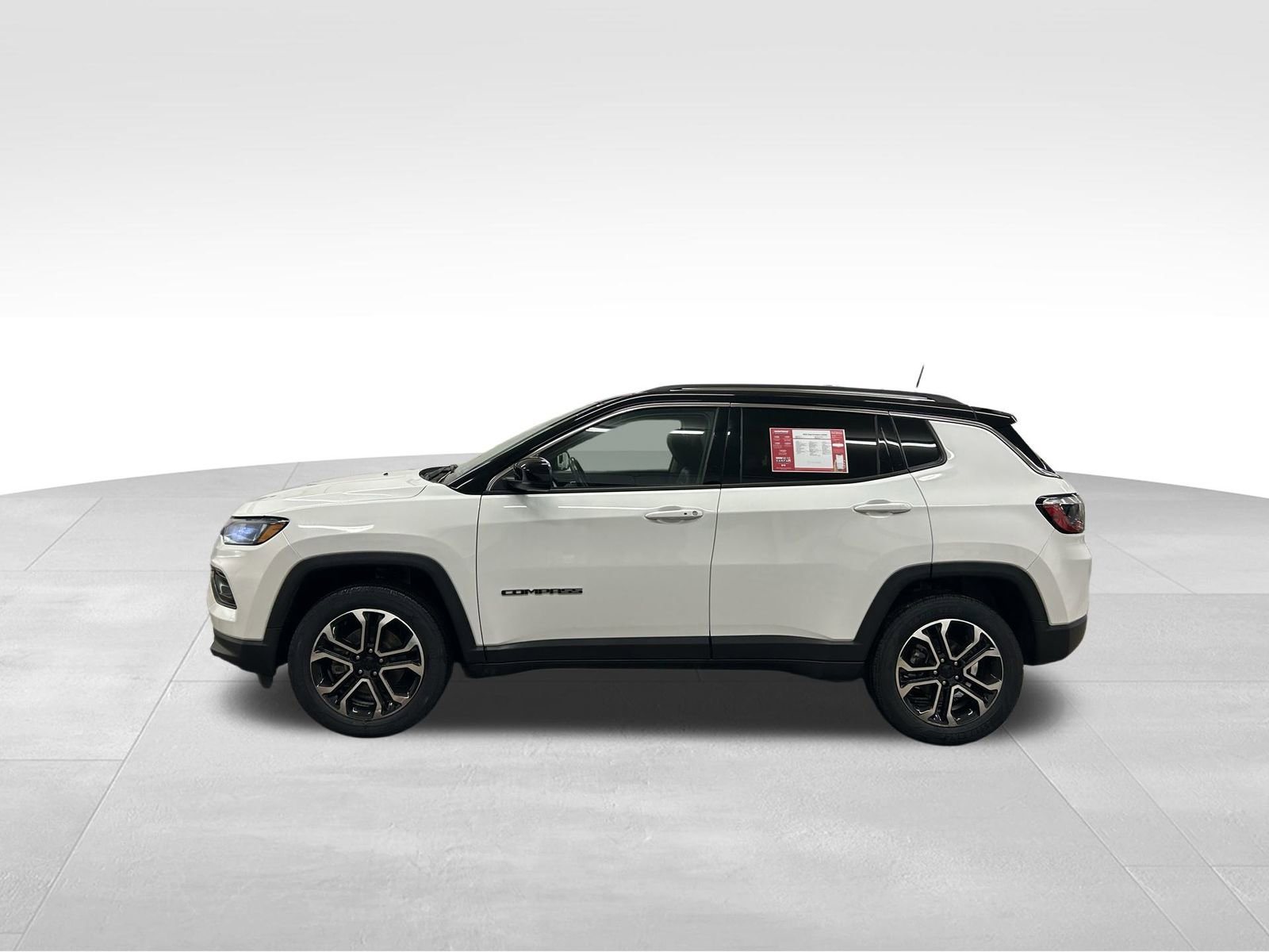 Certified 2022 Jeep Compass Limited image 3