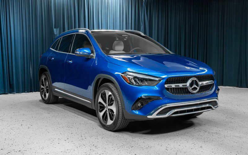 Certified 2025 Mercedes-Benz GLA 250 image 3