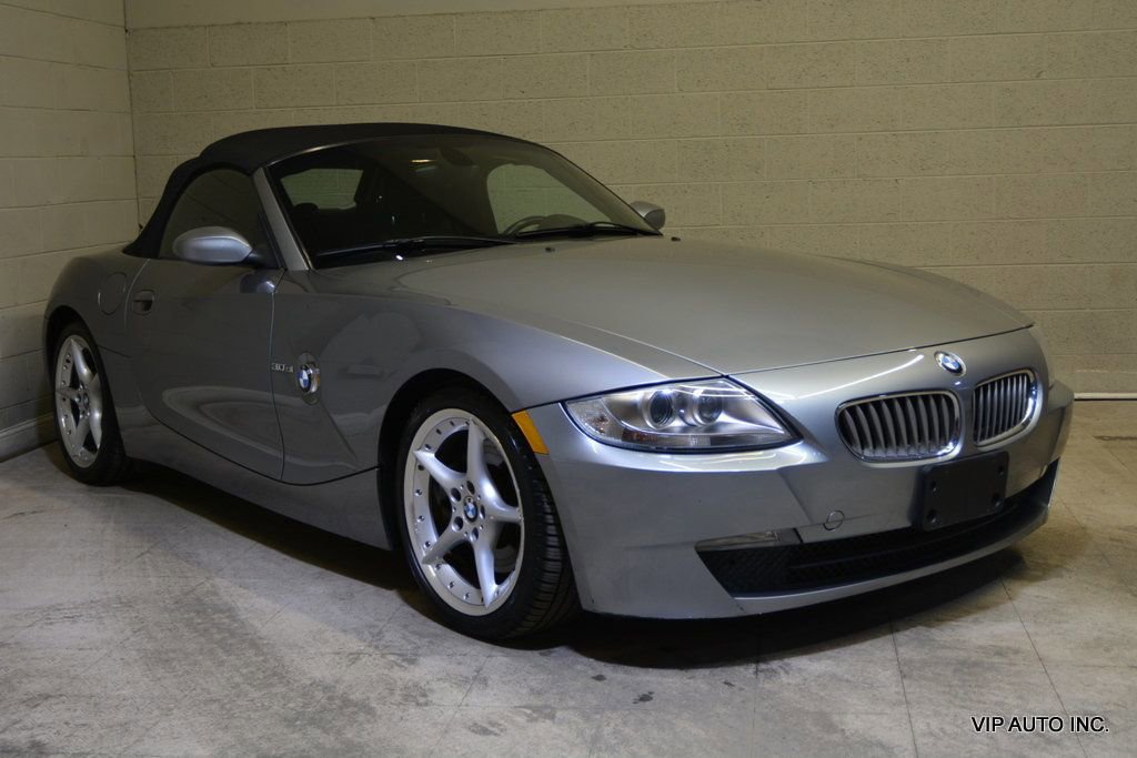 Used 2006 BMW Z4 3.0si image 5