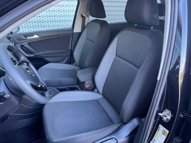 Used 2020 Volkswagen Tiguan S image 10