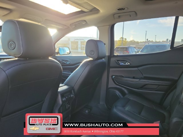 Used 2019 GMC Acadia SLT w/ LPO, Floor Liner Package AWD/4WD image 14