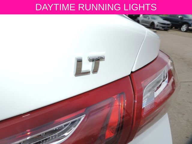 Certified 2022 Chevrolet Malibu LT FWD image 13