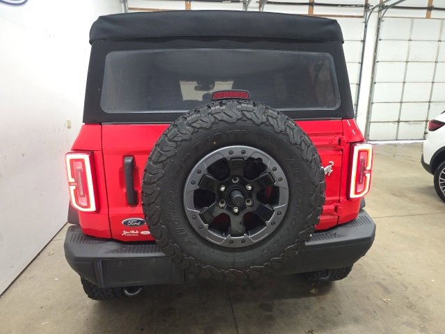 Used 2022 Ford Bronco Badlands image 9