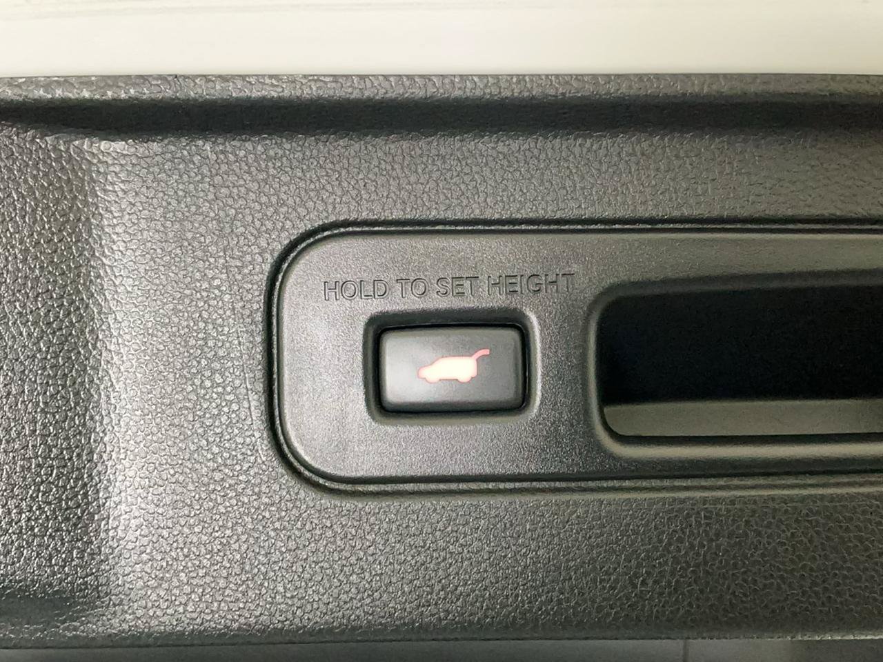 Used 2023 Honda Pilot Elite image 17