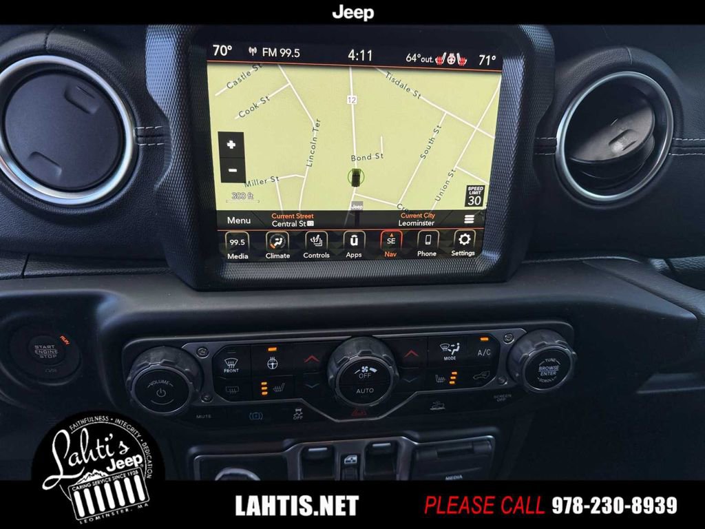 Certified 2022 Jeep Wrangler Unlimited Sahara w/ Cold Weather Group image 36