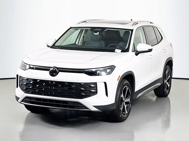 New 2026 Volkswagen Tiguan SE image 3