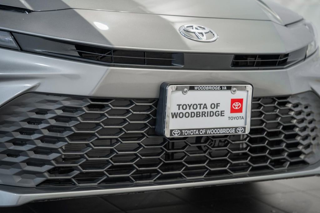 New 2026 Toyota Camry SE FWD image 10