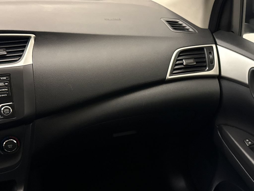 Used 2018 Nissan Sentra S FWD image 14
