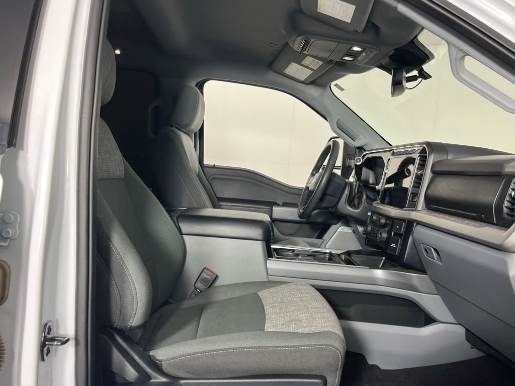 Used 2023 Ford F350 XLT w/ XLT Premium Package image 29