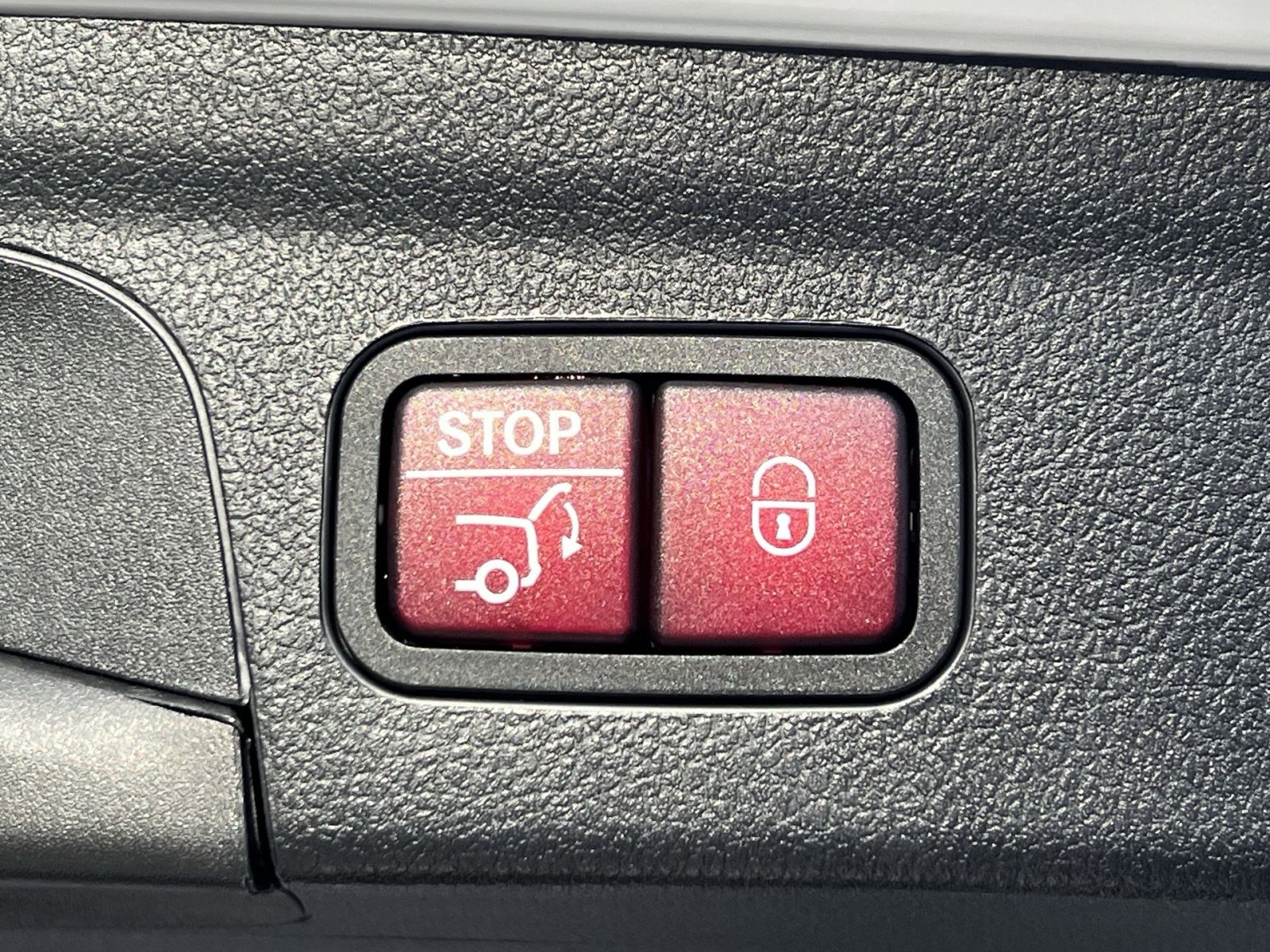 Certified 2024 Mercedes-Benz GLE 350 4MATIC image 25