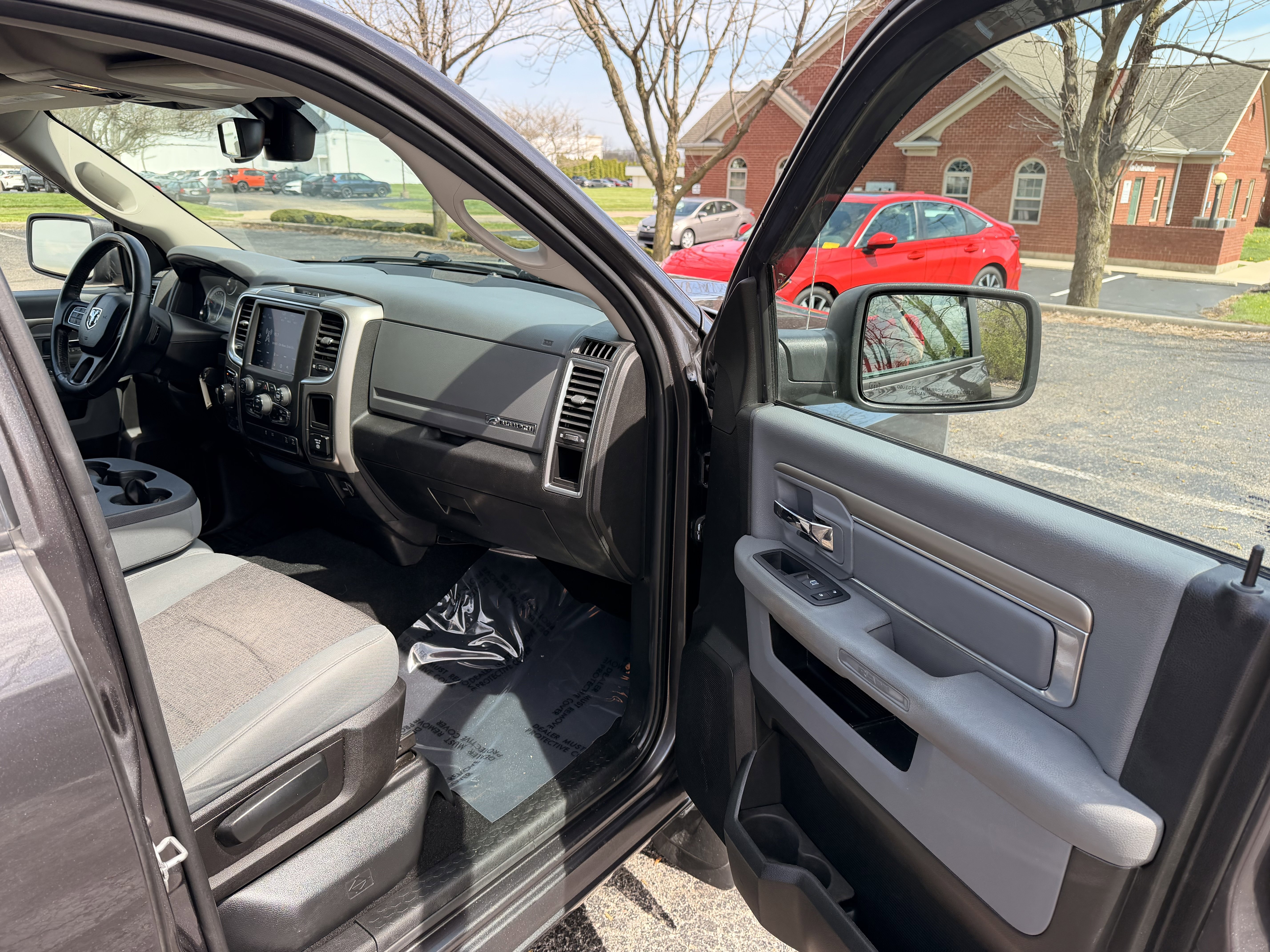 Used 2019 RAM 1500 Big Horn image 14