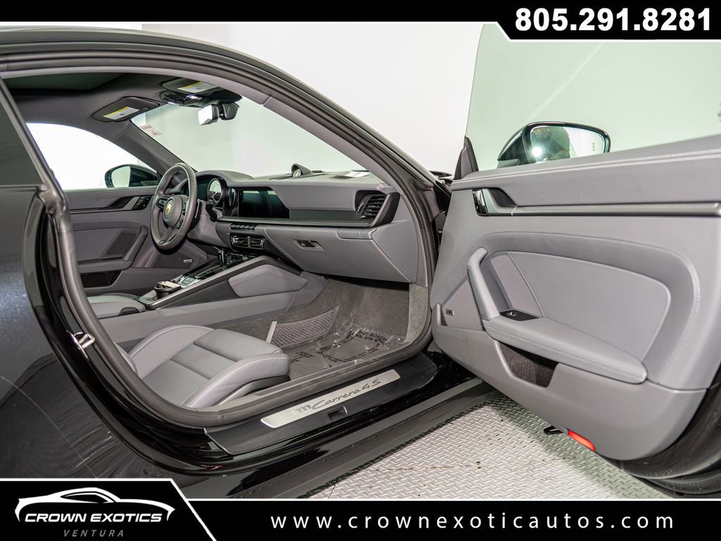 Used 2021 Porsche 911 Carrera 4S image 43