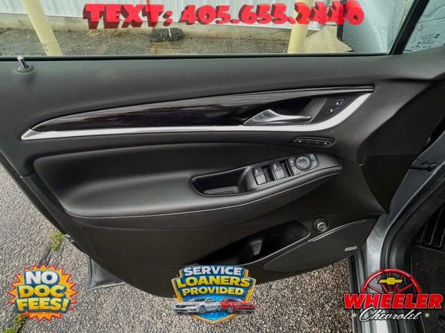 Used 2021 Buick Enclave Avenir w/ Avenir Technology Package AWD/4WD image 9