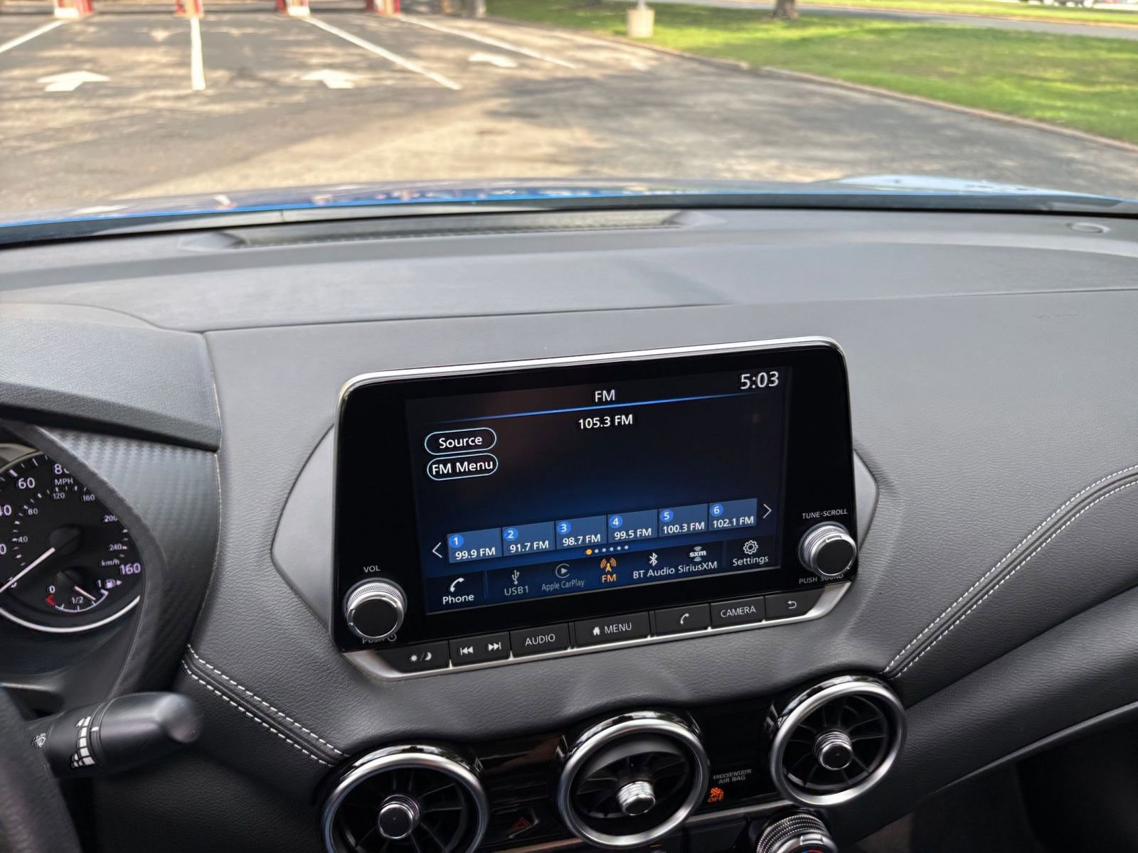 Used 2025 Nissan Sentra SV FWD image 17