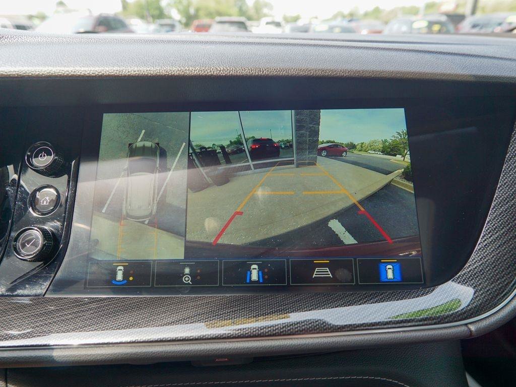 Used 2022 Buick Envision Essence w/ Technology Package II FWD image 28