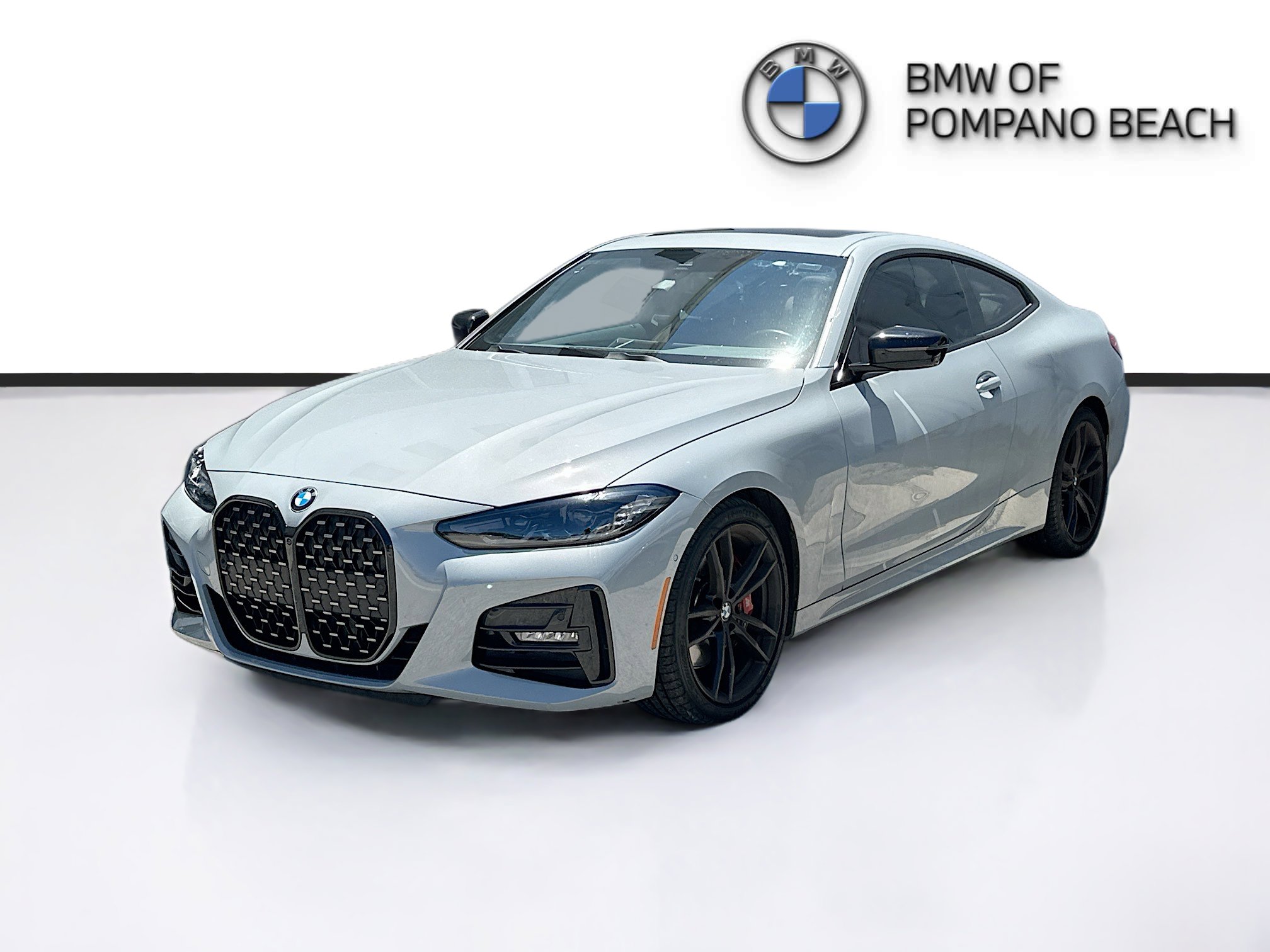 Used 2024 BMW 430i Coupe w/ M Sport Package RWD image 3