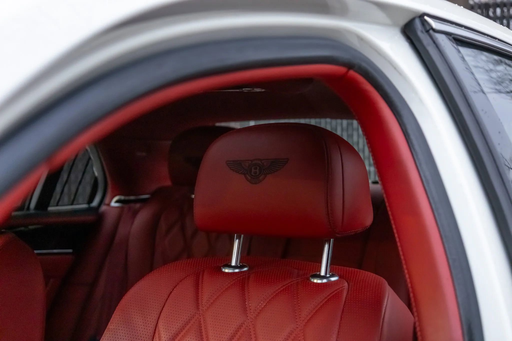 Used 2015 Bentley Flying Spur V8 image 41