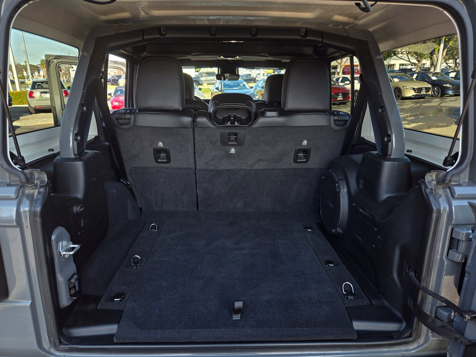 Certified 2023 Jeep Wrangler Unlimited Rubicon 392 w/ Trailer Tow Package AWD/4WD image 39