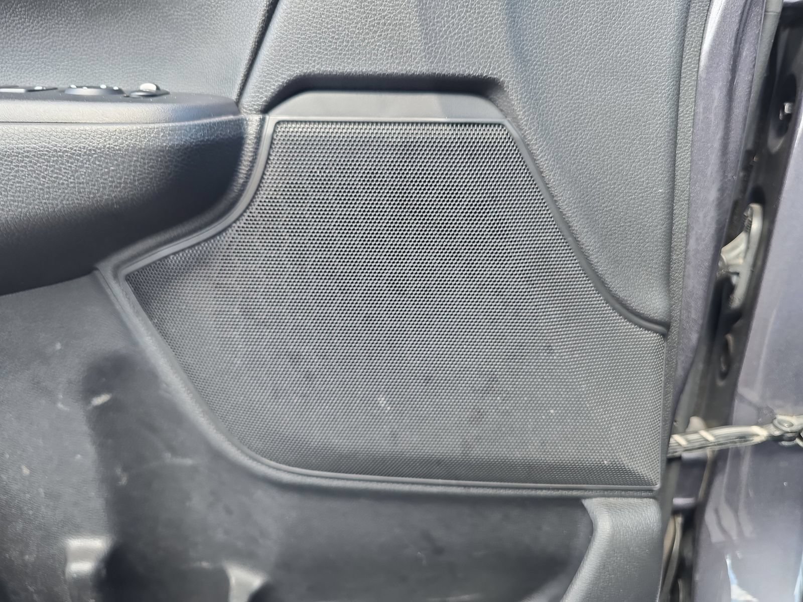 Used 2021 Honda CR-V LX image 15