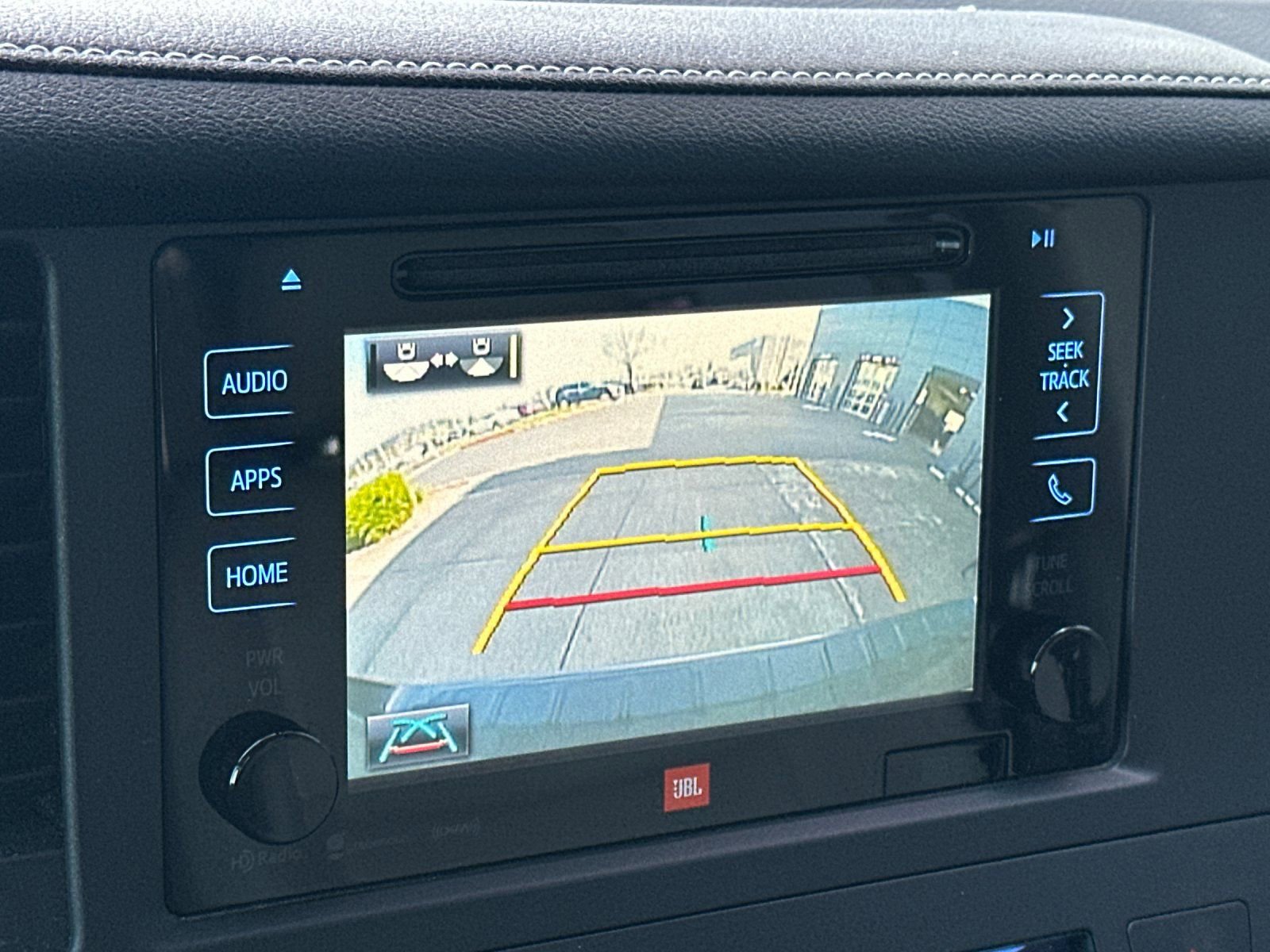 Used 2017 Toyota Sienna Limited Premium image 20