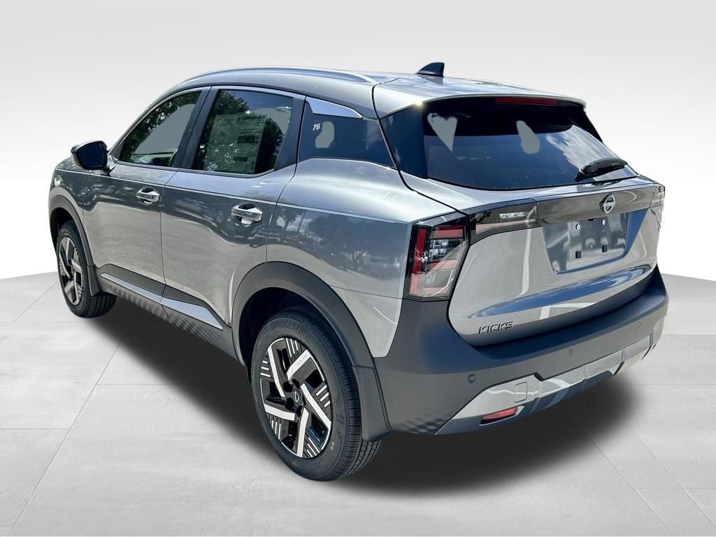 New 2026 Nissan Kicks SV w/ SV Premium Package image 8