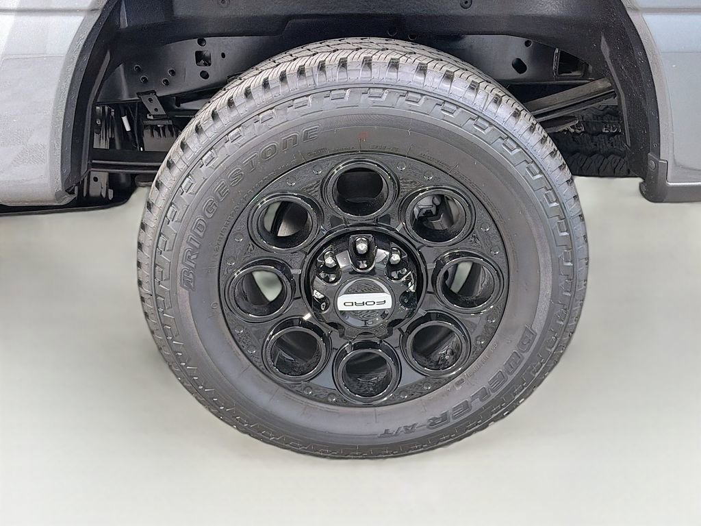 New 2026 Ford F250 XLT w/ XLT Premium Package image 32