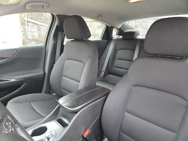 Used 2024 Chevrolet Malibu LT image 14