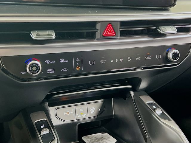 New 2026 Kia Sorento EX FWD image 16