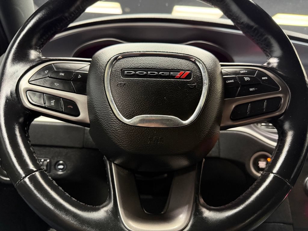 Used 2020 Dodge Charger SXT w/ Leather Interior Group RWD image 22