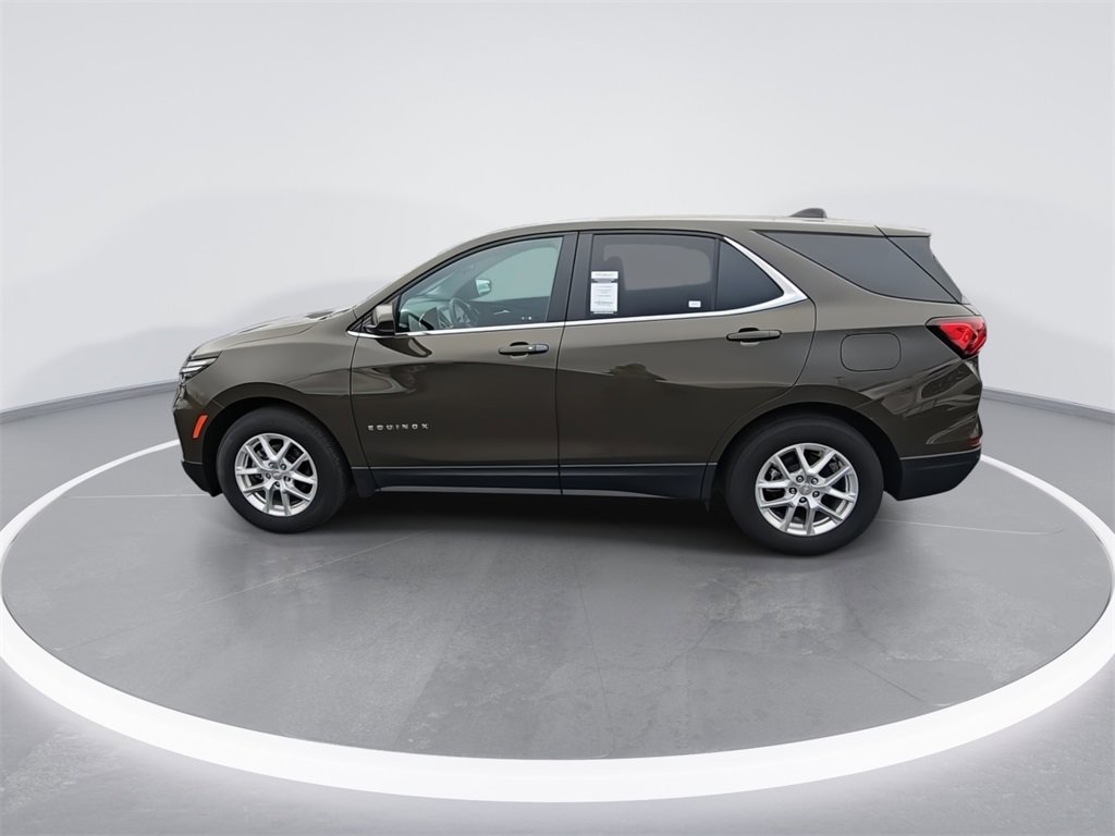 Used 2023 Chevrolet Equinox LT image 6