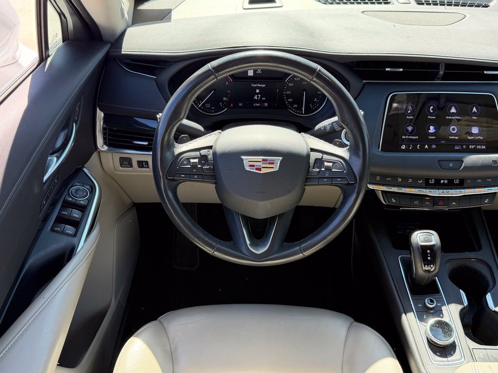 Used 2019 Cadillac XT4 Premium Luxury w/ Enhanced Visibility Package AWD/4WD image 8