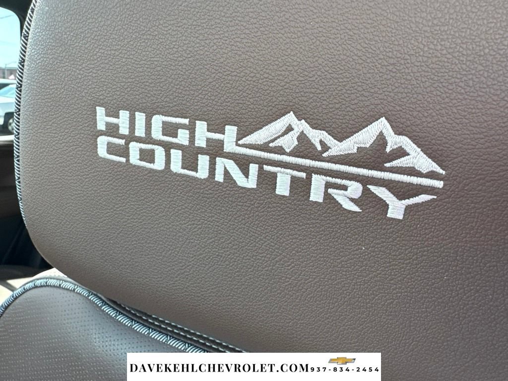 Used 2023 Chevrolet Tahoe High Country AWD/4WD image 18