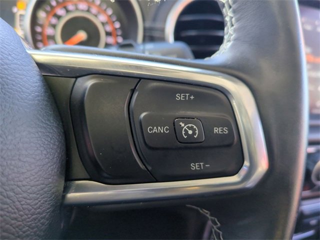 Used 2018 Jeep Wrangler Unlimited Sahara image 15