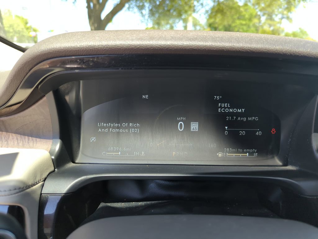 Used 2020 Lincoln Aviator Reserve w/ Equipment Group 202A image 42